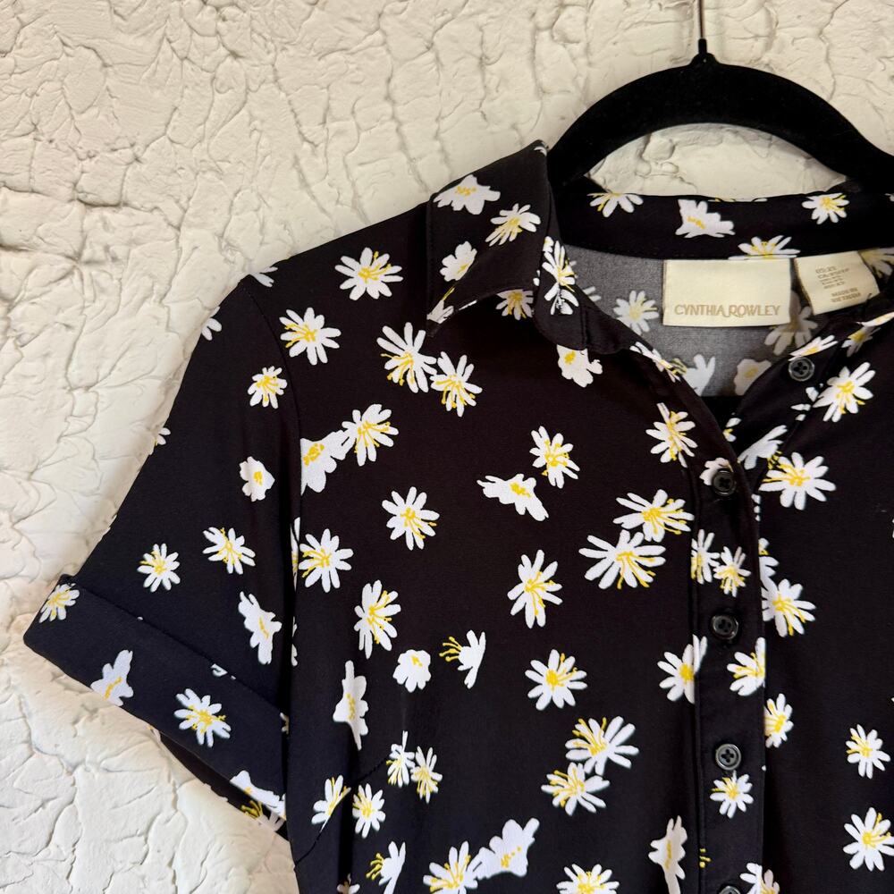 Cynthia Rowley Daisy Print Black Floral Shirt Cottagecore Button Front Size 12 - Picture 2 of 10